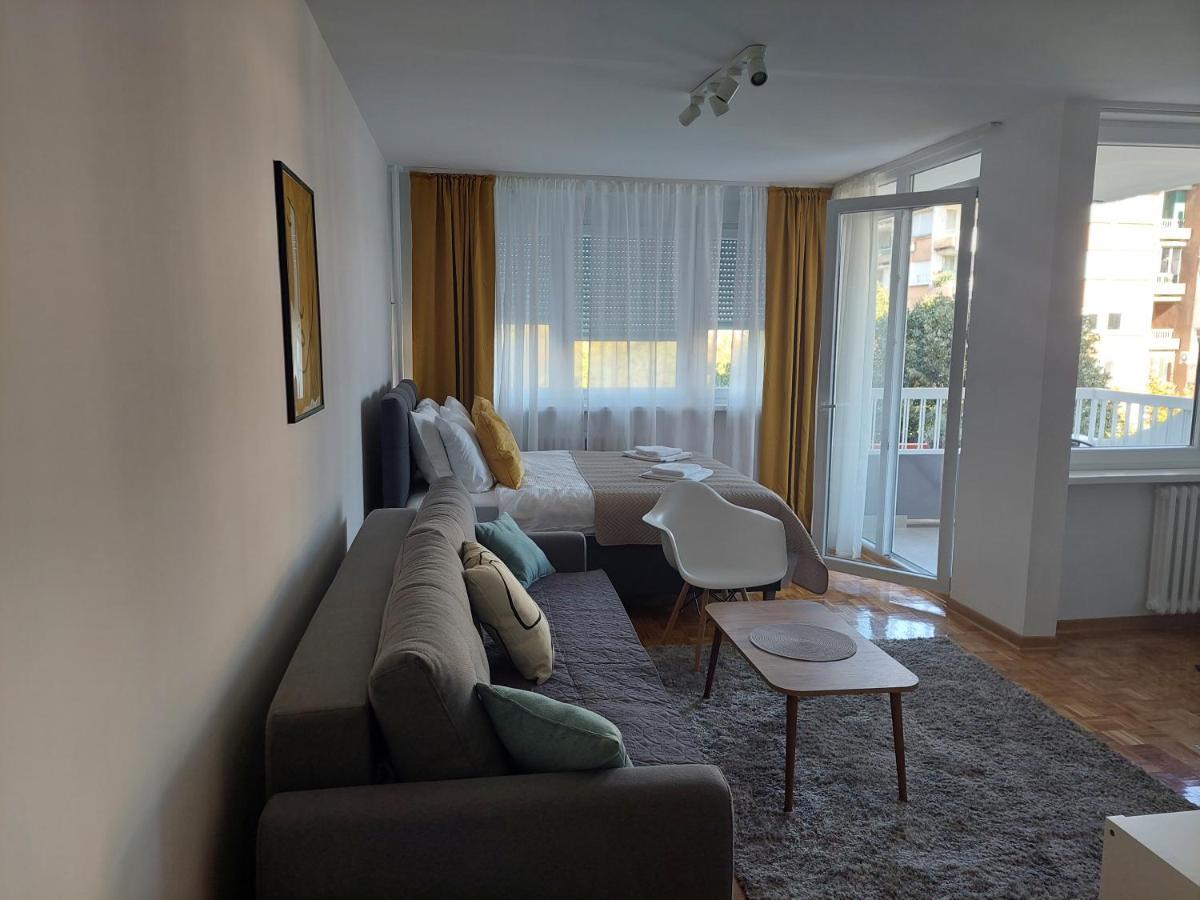 Dolce Vita 1 Beograd Eksteriør billede